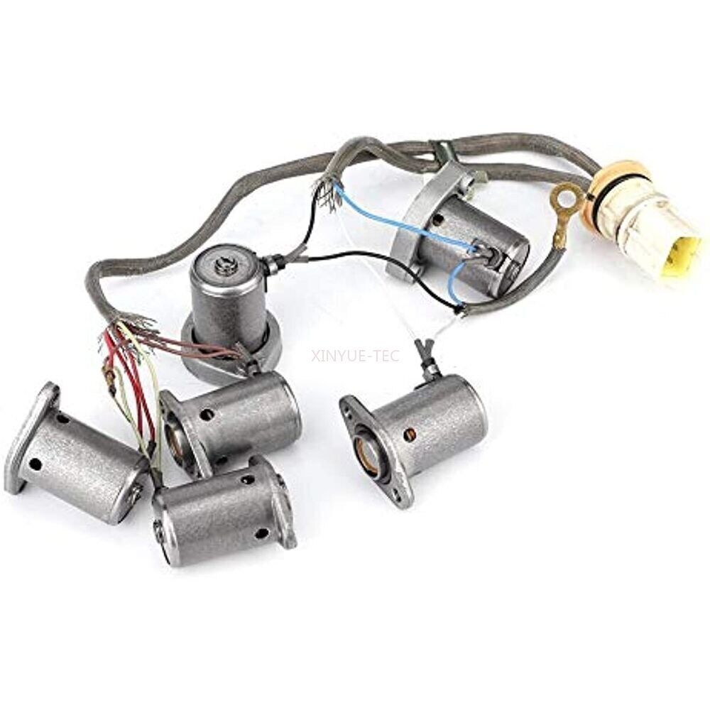 Fuel door opener lock motor gear is suitable for 2008-2014 for Citro?n C4 Picasso and 2006-2012 C6 models.