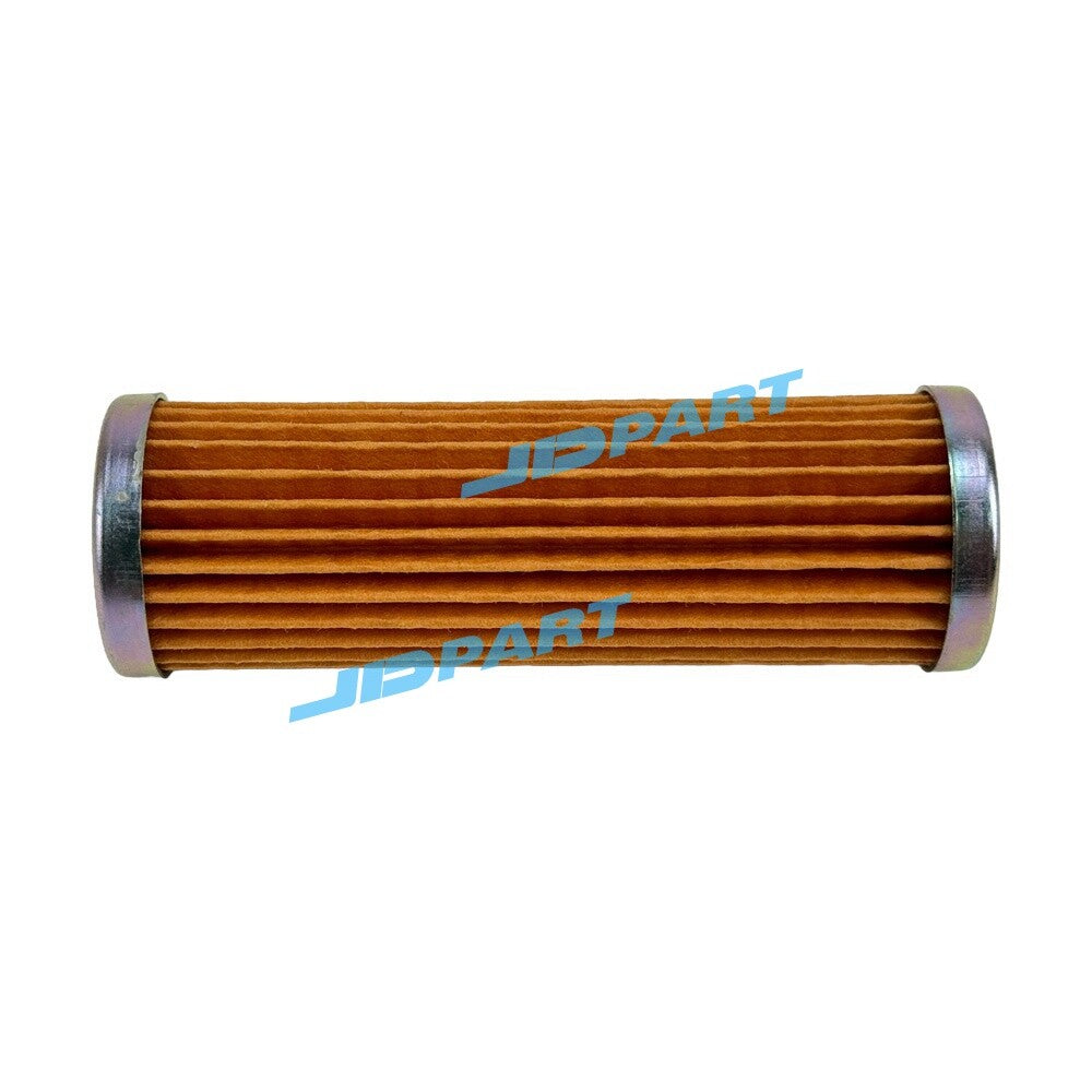Replacement parts for D902 fuel filter elements 1T021-43560 and 15231-43560 engines.
