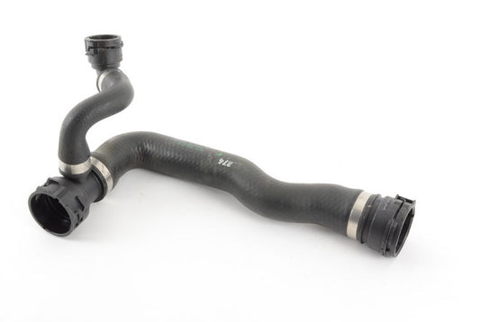 One upper radiator coolant hose suitable for E60, E61, 525i, 530i 04-05- n