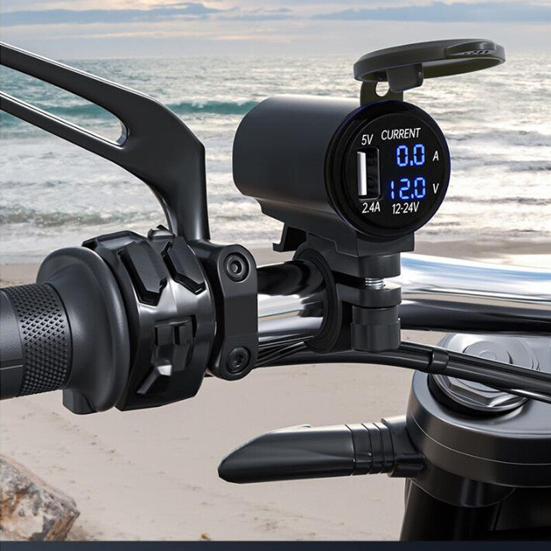 Motorcycle USB charger socket 4.2A, fast charging for mobile phones, with voltmeter and waterproof. n