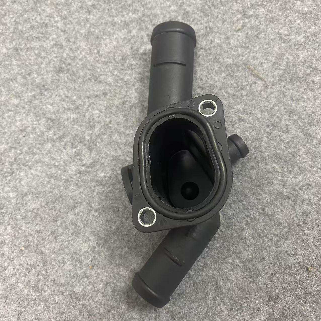 Engine Coolant Outlet Flange for Audi TT 1.8L 03-06 Q