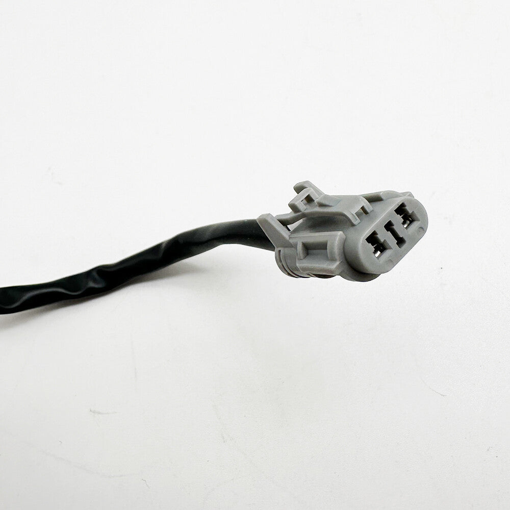The FWSS101 water fuel sensor is suitable for Chevrolet Silverado 2500, 3500, 2001, and F60222 models. Q