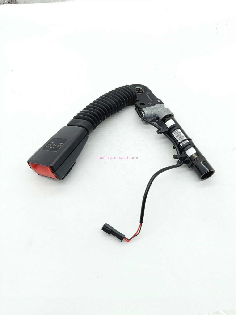 Front drive for seat belt buckle for F07 5 7 528i 535i 740i 7119115305- n