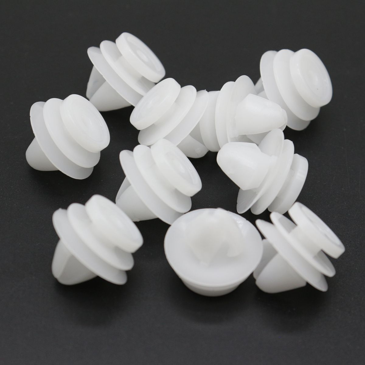 10-Piece Door Rocker Panel Molding Clip for Range Rover Evoque LR028939