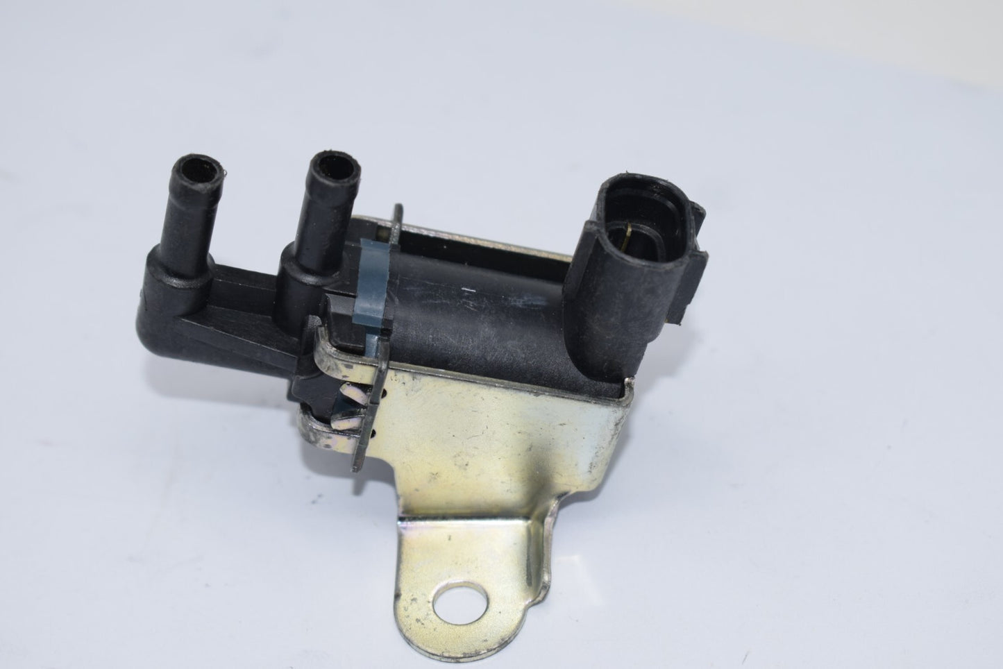 Vacuum solenoid switching valve, suitable for Dehasselblad YRV M2 1.3 64KW - n