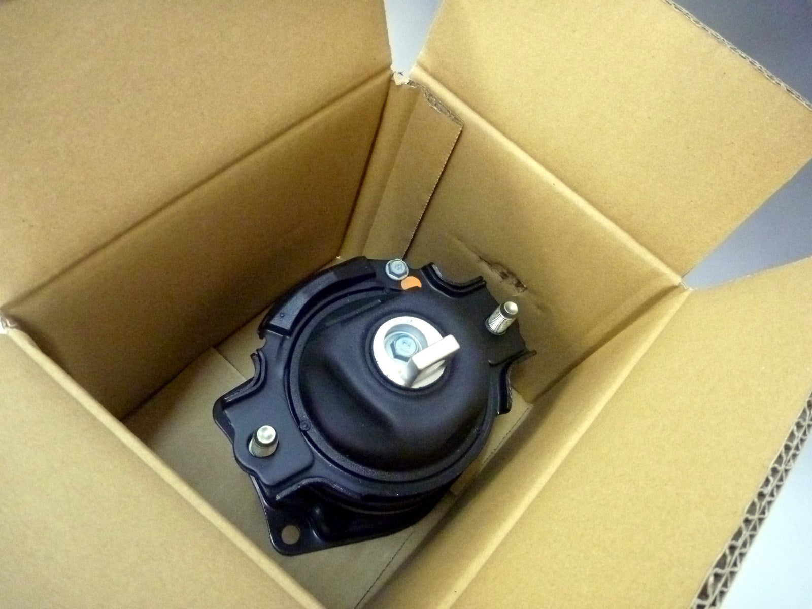 Suitable for original equipment manufacturer for Honda 50830-SFY-023 front engine mount (active control engine mount)