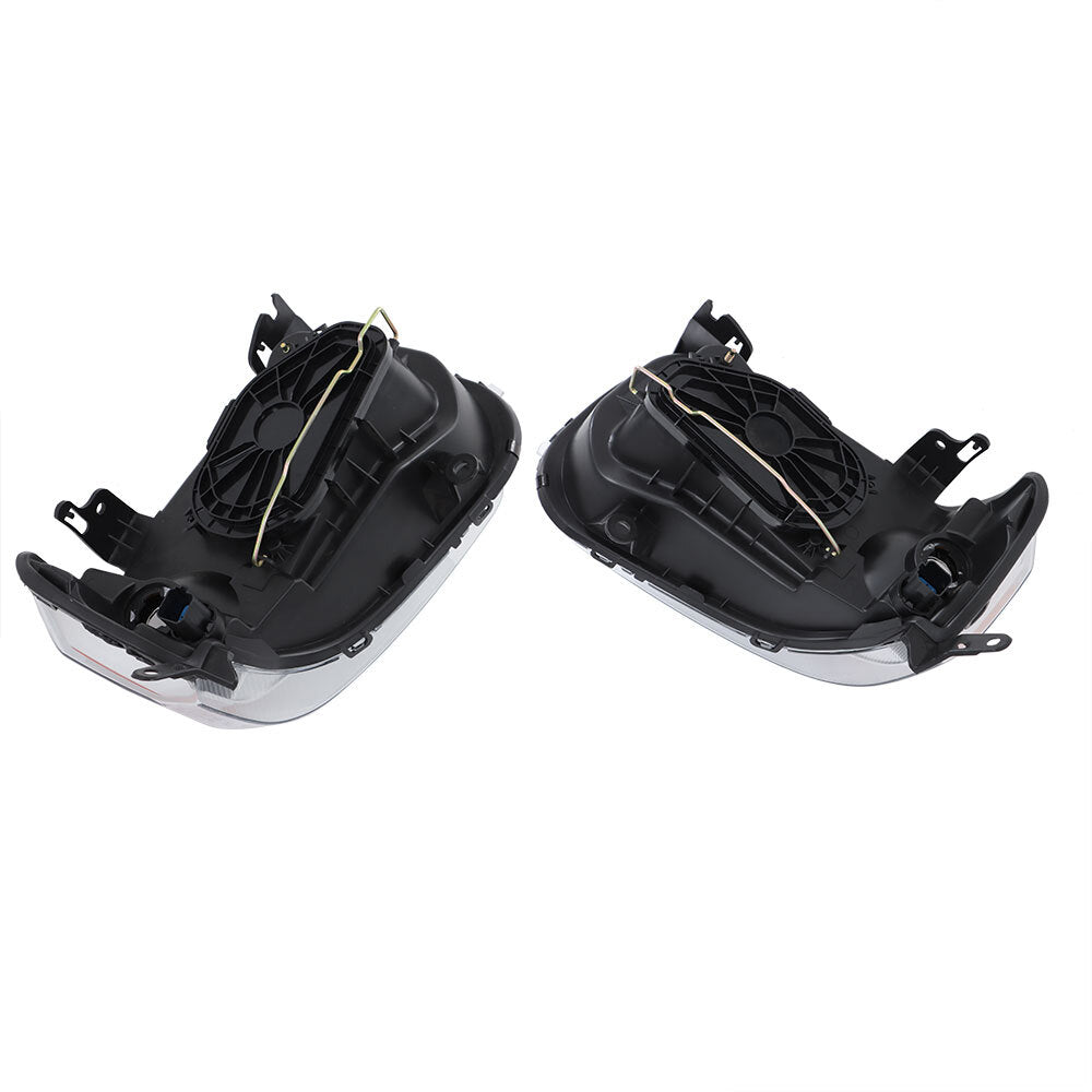 Chrome is suitable for 2005-2007 Escape LH+RH headlights with clear lenses and halogen lamps. n