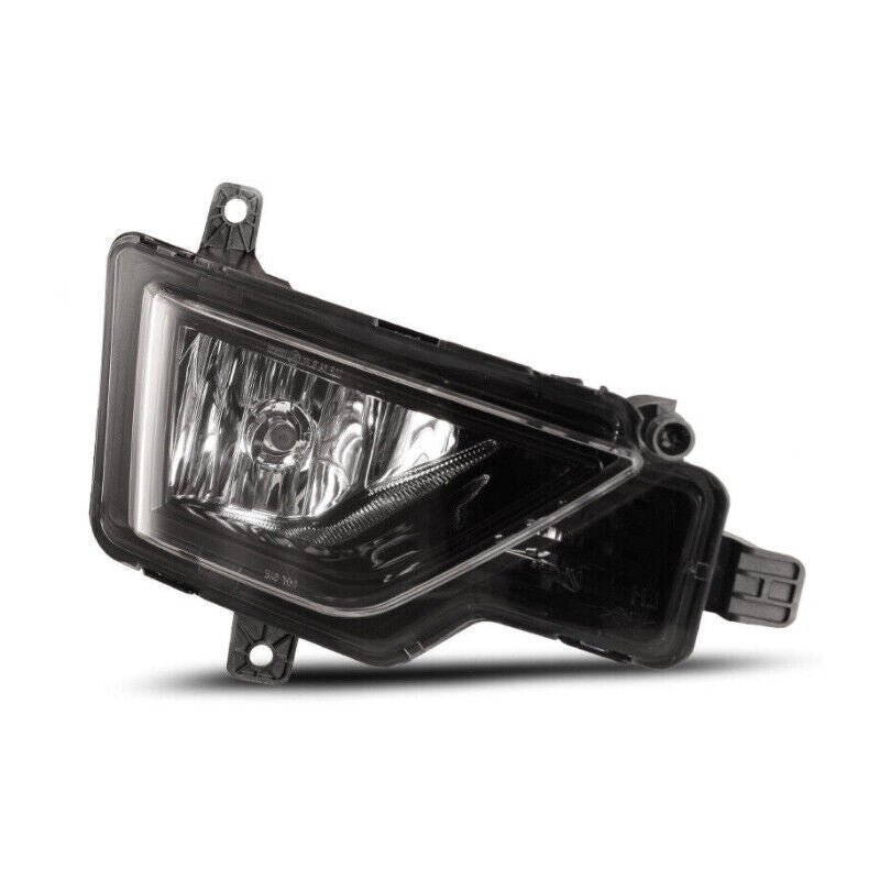 Applicable to the right side of the front bumper fog light on for Volkswagen for Golf Alltrack 2017, 2018, and 2019 models.