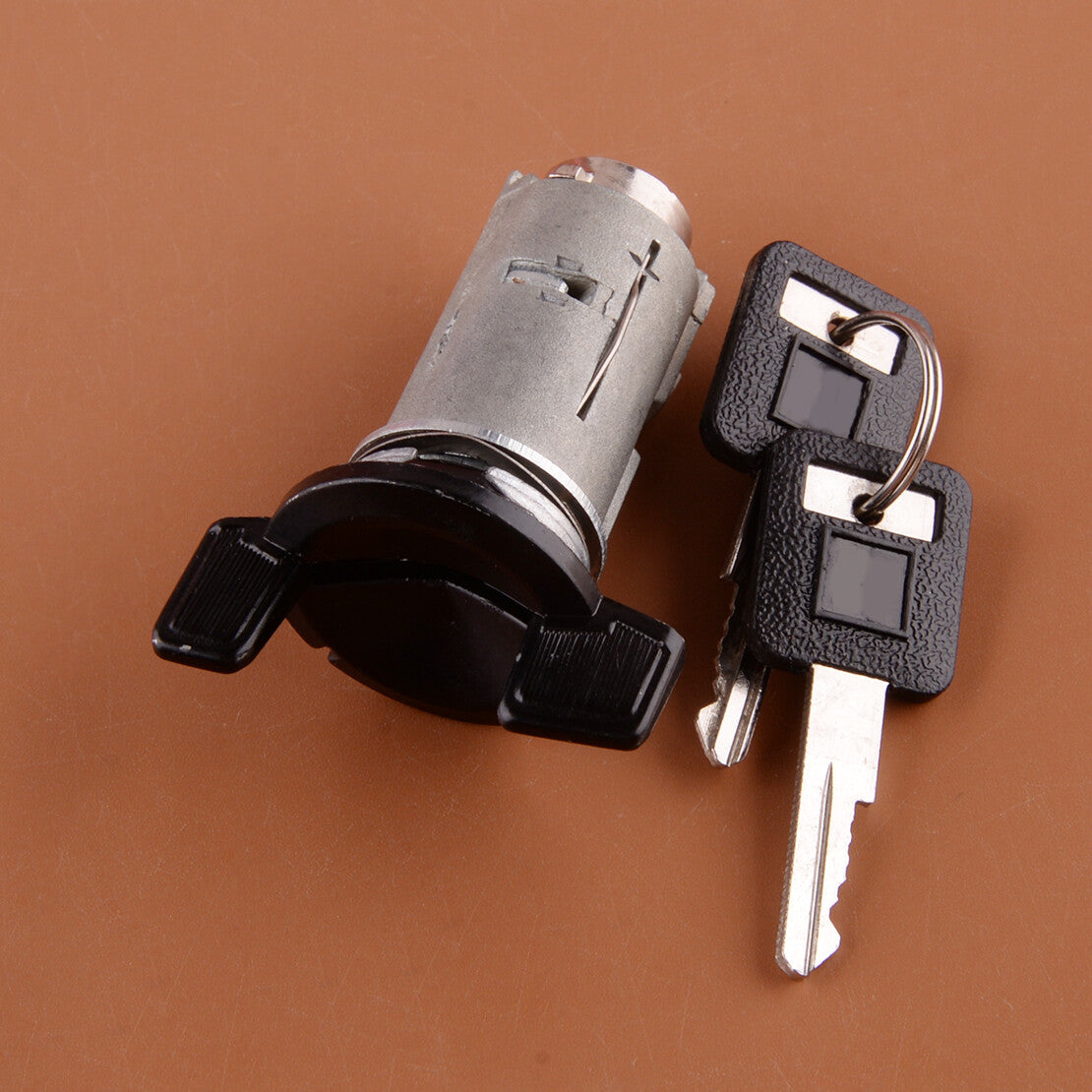 Ignition Cylinder Lock With 2 Keys Fit for for Jeep CJ8 CJ7 CJ5 for Wrangler Cherokee cv v