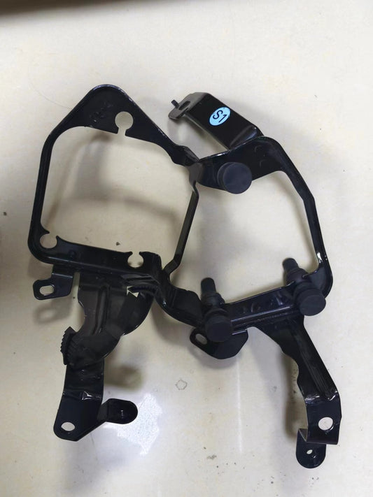 New for Toyota Tundra Sequoia LX570 Vacuum Pump 2007-2013 17610-0S010 Bracket Q