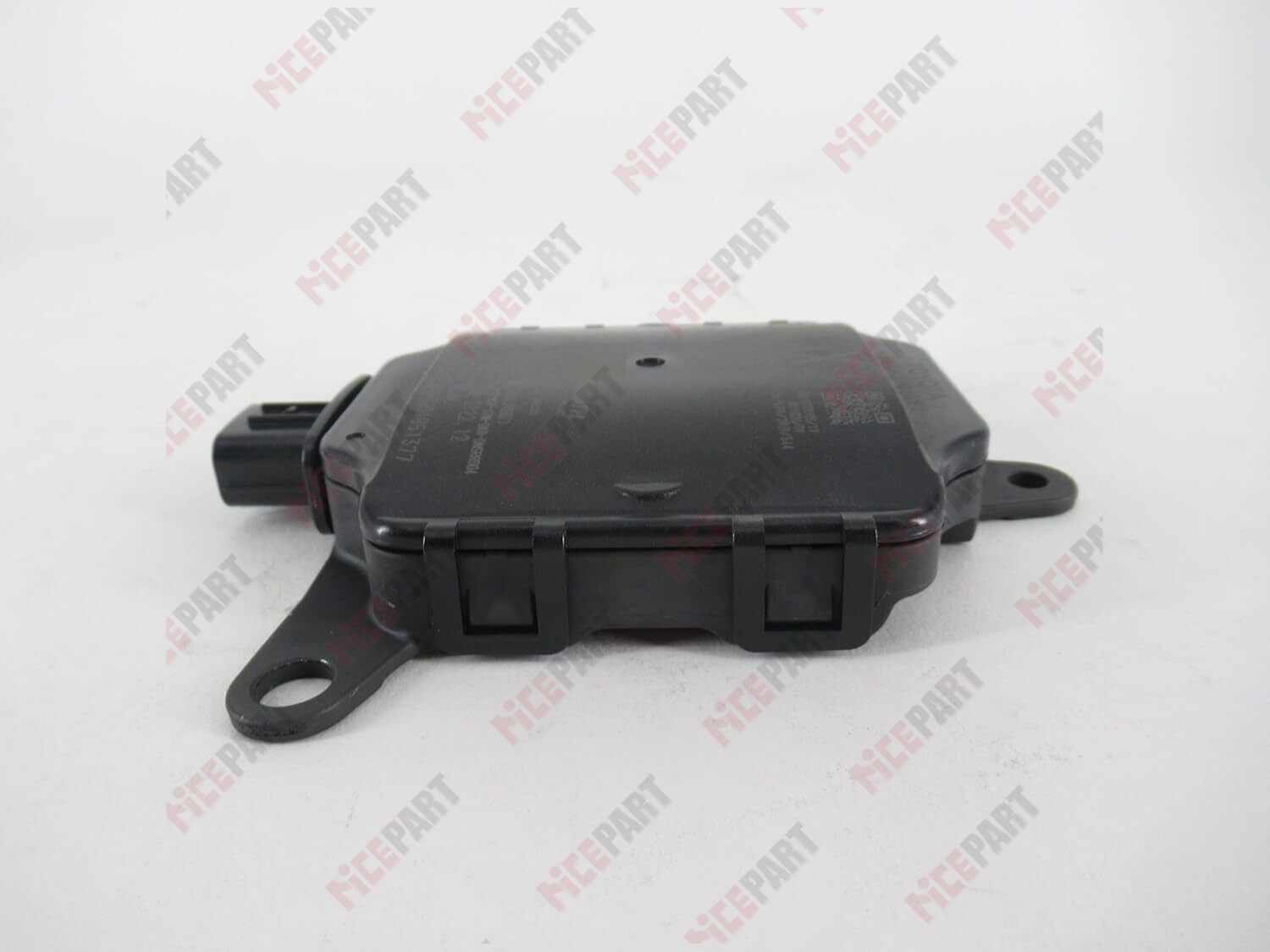 mass air flow meter MAF sensor AFH50M27 suitable for Peugeot for Citron 9677093080 12590 B