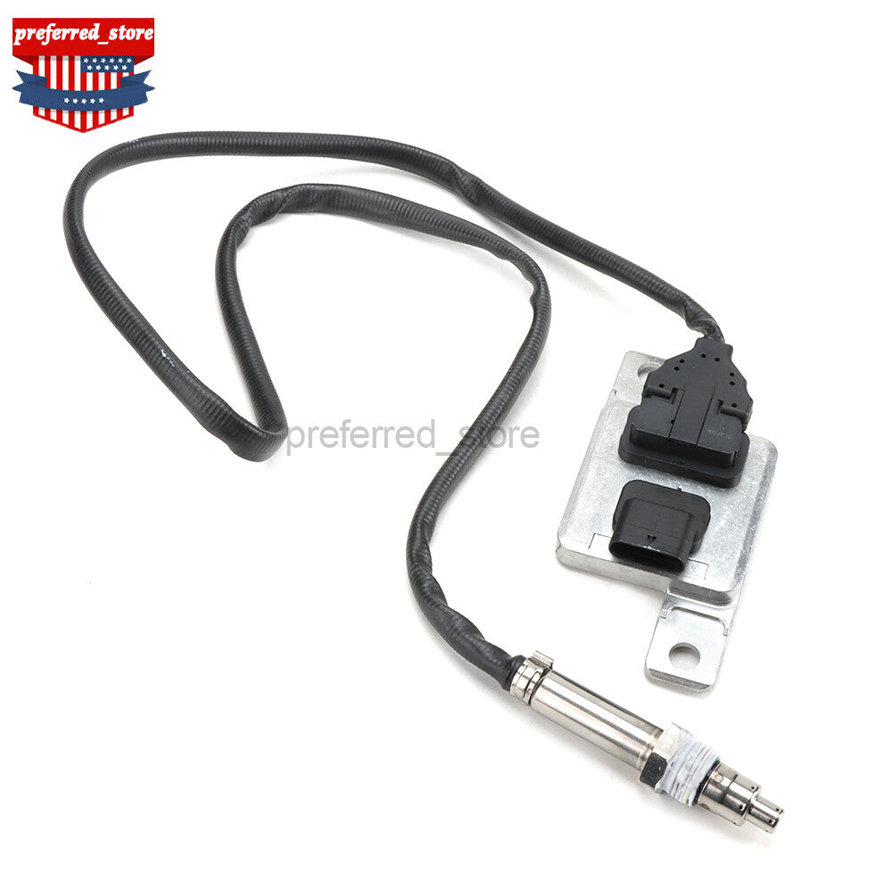 Nitrogen oxide sensor suitable for Passat 2.0L L4 and for Audi A4 (model 8K0907807E-) (Note: The last part, NOx sensor, appears to be an error and doesn't translate directly. It's likely part of a technical specification or product description.) v