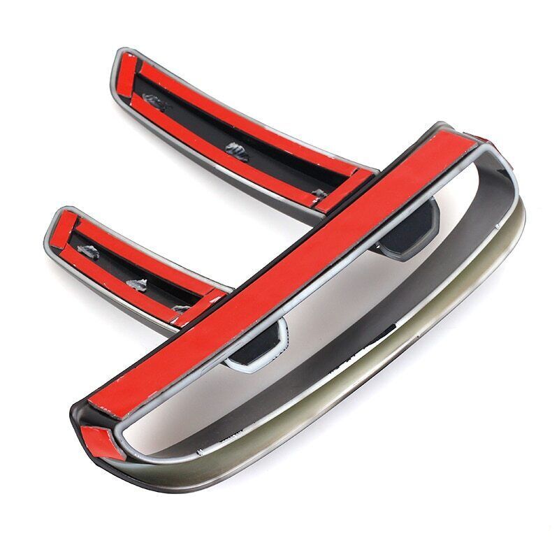 pair of front bumper grille vent trims for Land Rover Discovery 5 L462 2017 - 2019.