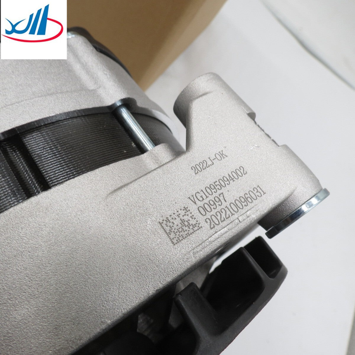 pair of high-powered tweeters suitable for Citron C4, C5, DS3, and for Peugeot 408. D