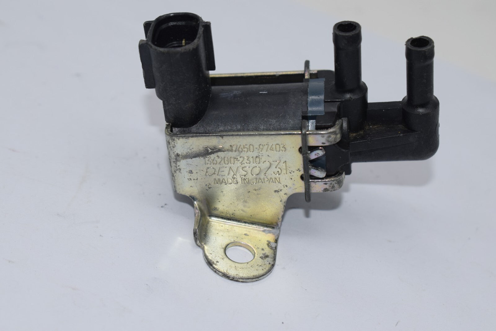 Vacuum solenoid switching valve, suitable for Dehasselblad YRV M2 1.3 64KW - n