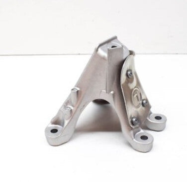 1 piece of right engine support bracket for 5 G30 6870760 22116870760- n