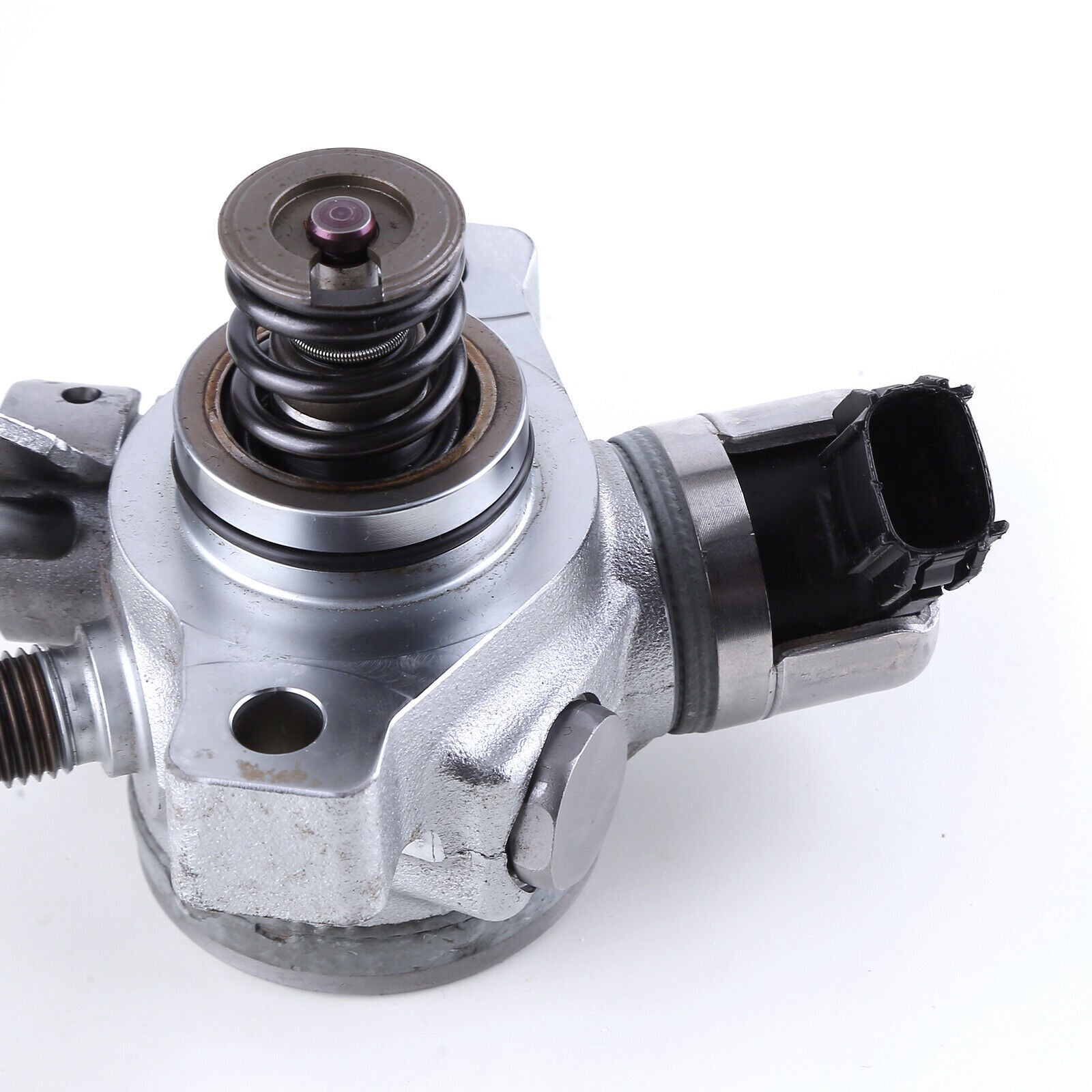High-pressure fuel pump suitable for 2013-14 for Honda Accord, 2015-16 TLX 16790-5A2-A01