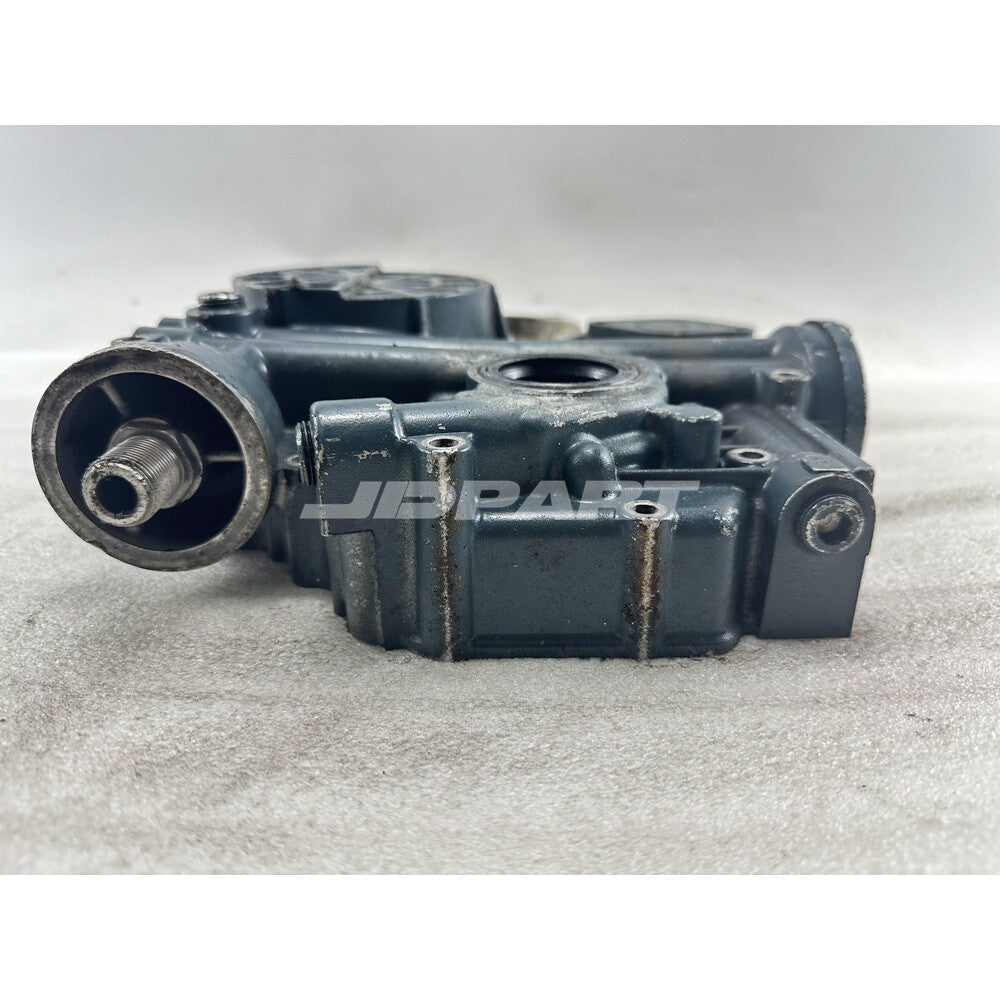 V1505 timer cover is suitable for engine spare parts.