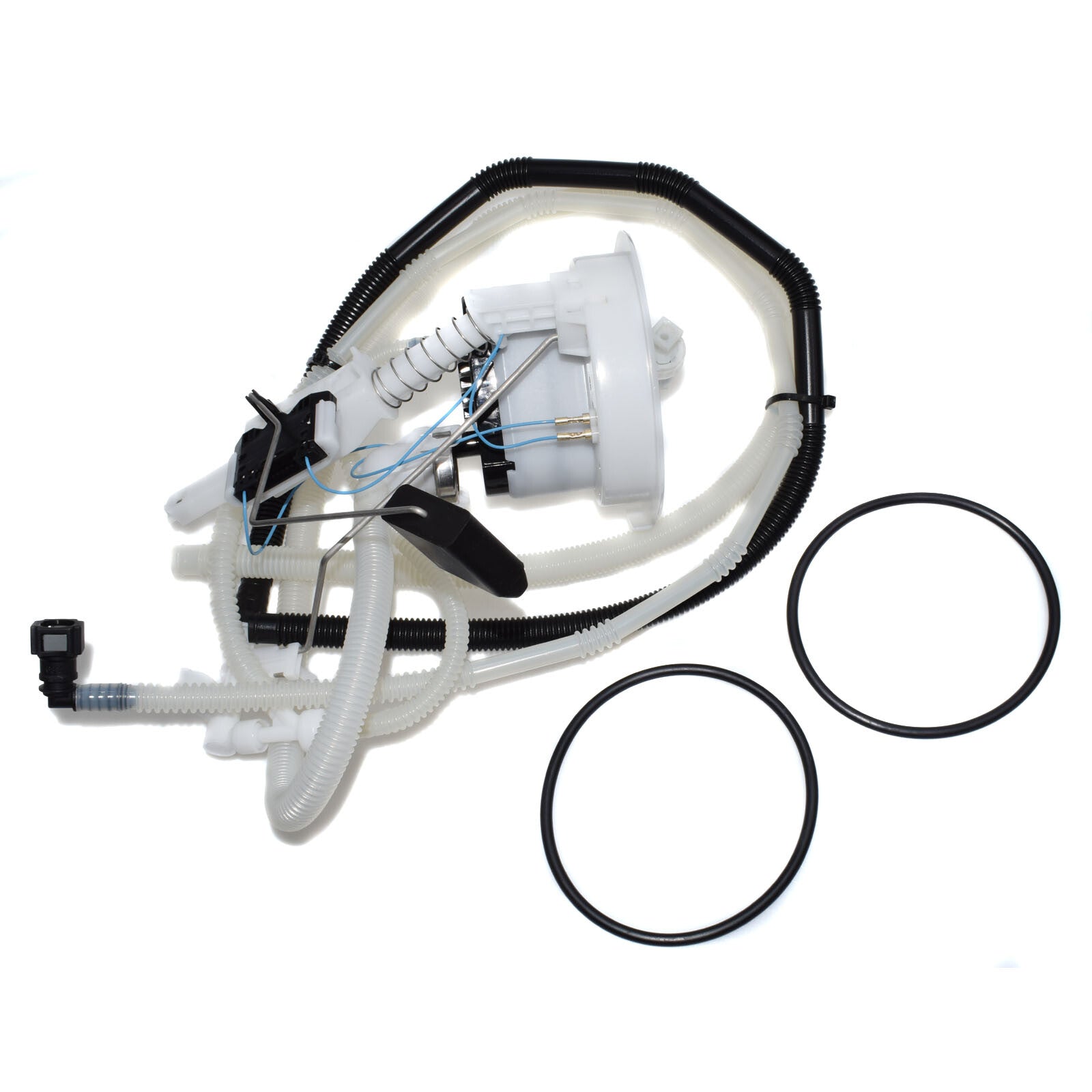 Fuel filter with fuel level transmitter and pressure regulator for 335i and 328i n