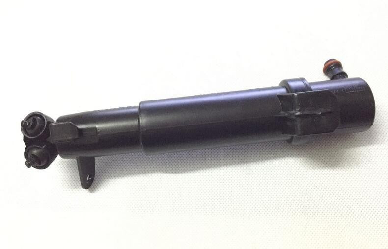 New 1 Piece Left side Headlight Washer Nozzle Cylinder for Mercedes W211 E200 v
