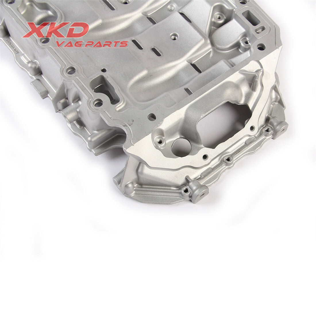 Upper engine oil pan protection cover suitable for Volkswagen Beetle, CC, for Tiguan , for Audi A3, Q3, CBFA, CCTA, CAWB
