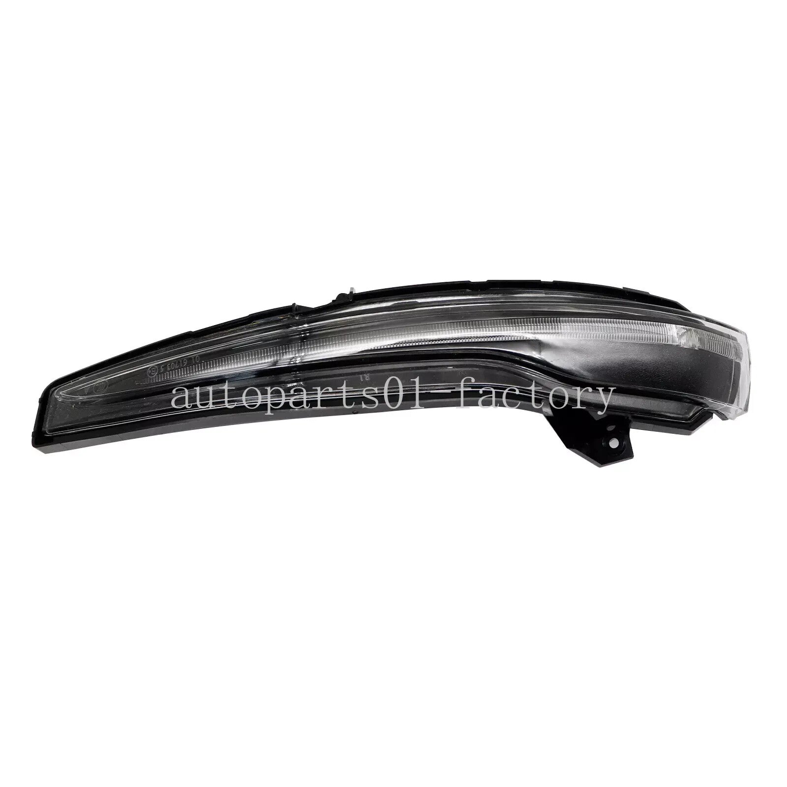Right Mirror Turn Signal Light 0999067201 for Benz C Class W205 W213 W222 GLC253