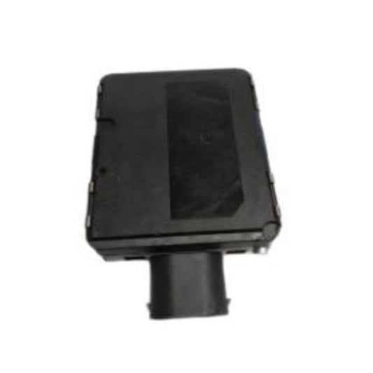 The blind spot monitoring system is suitable for Mercedes-Benz W257, W213, and W222 models. Q