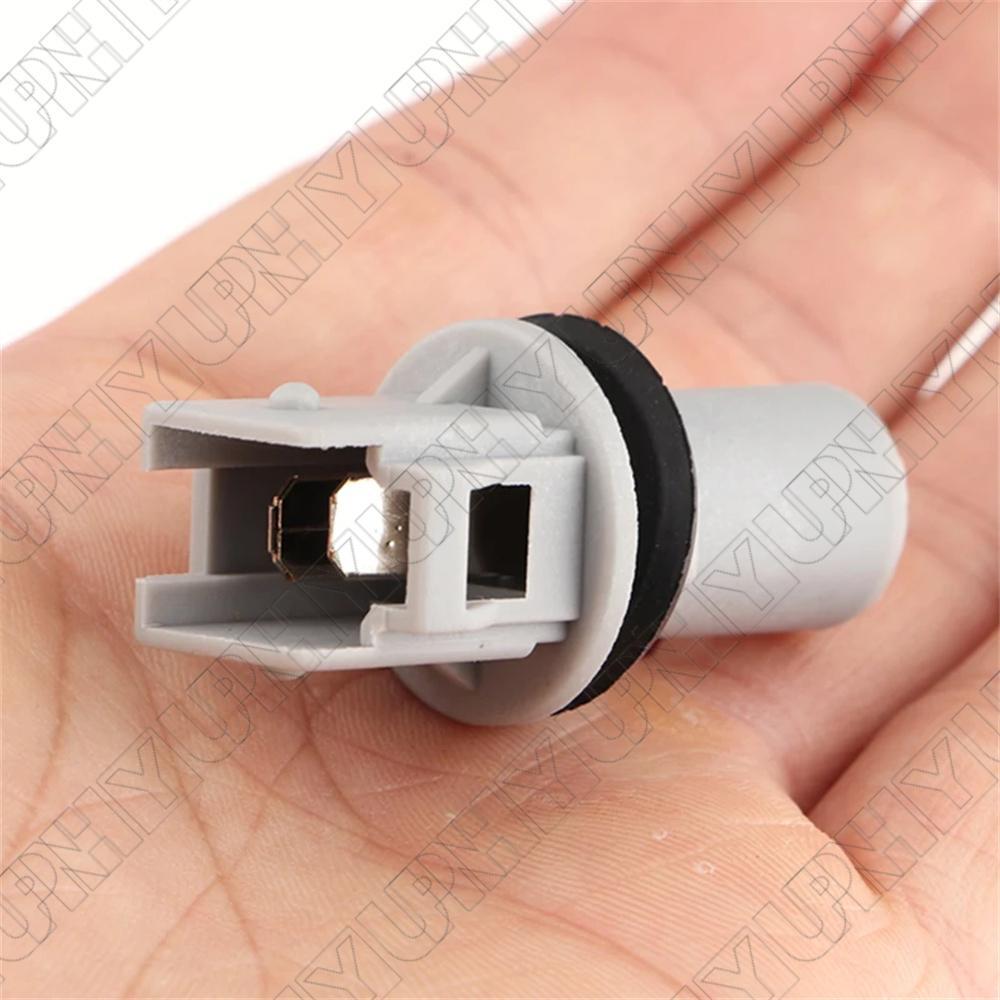 34303-SX0-003 T10 T15 Bulb Base Socket for Honda for Mitsubishi for Suzuki Lamp Holder Q