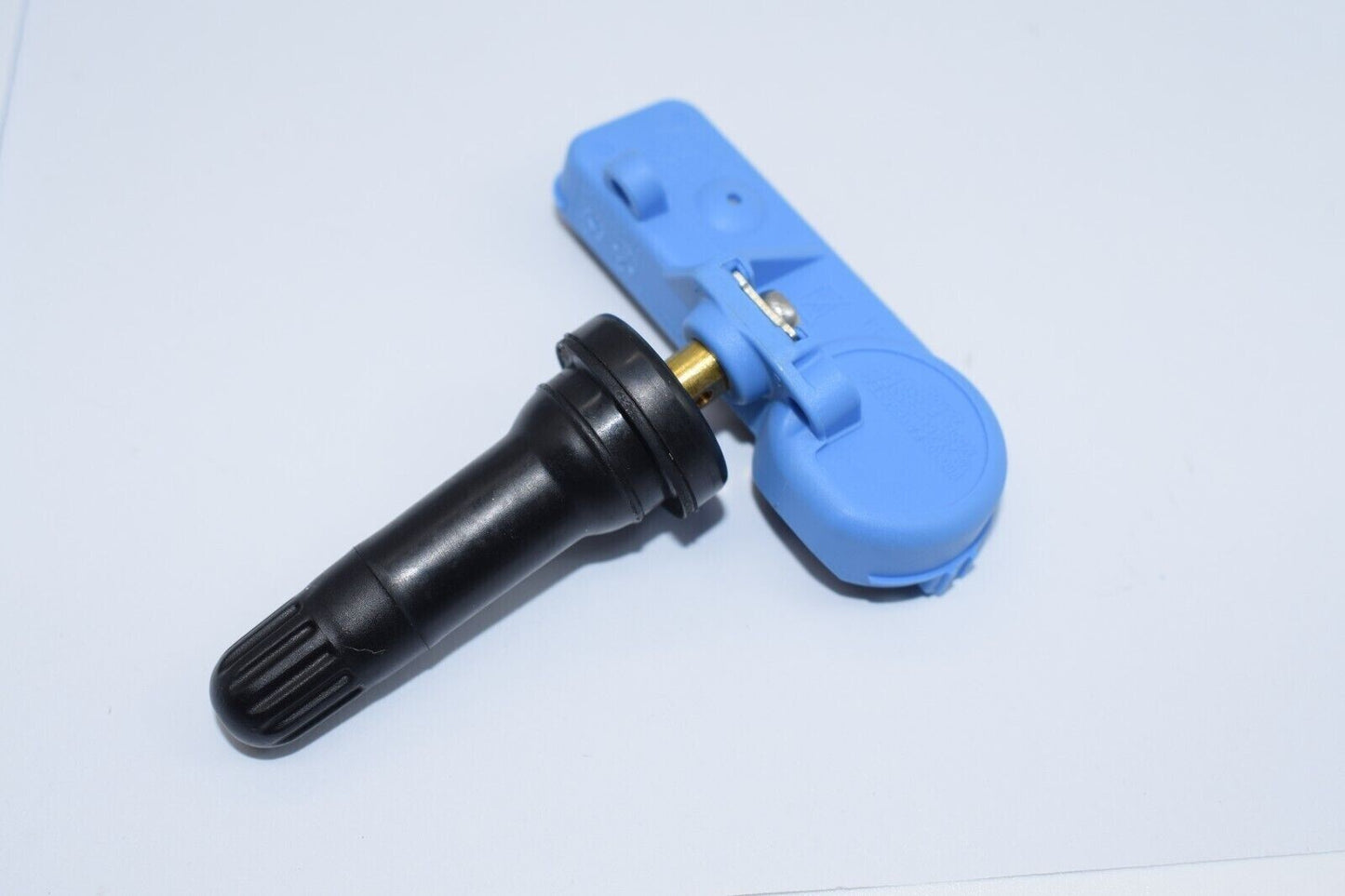 (4) new TPMS kit for tire pressure sensors 433MHz 22853740- n