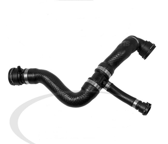 1 Engine-to-Engine Cooler Hoose for E92 E91 E90 E88 E82 120i 118i N43- n
