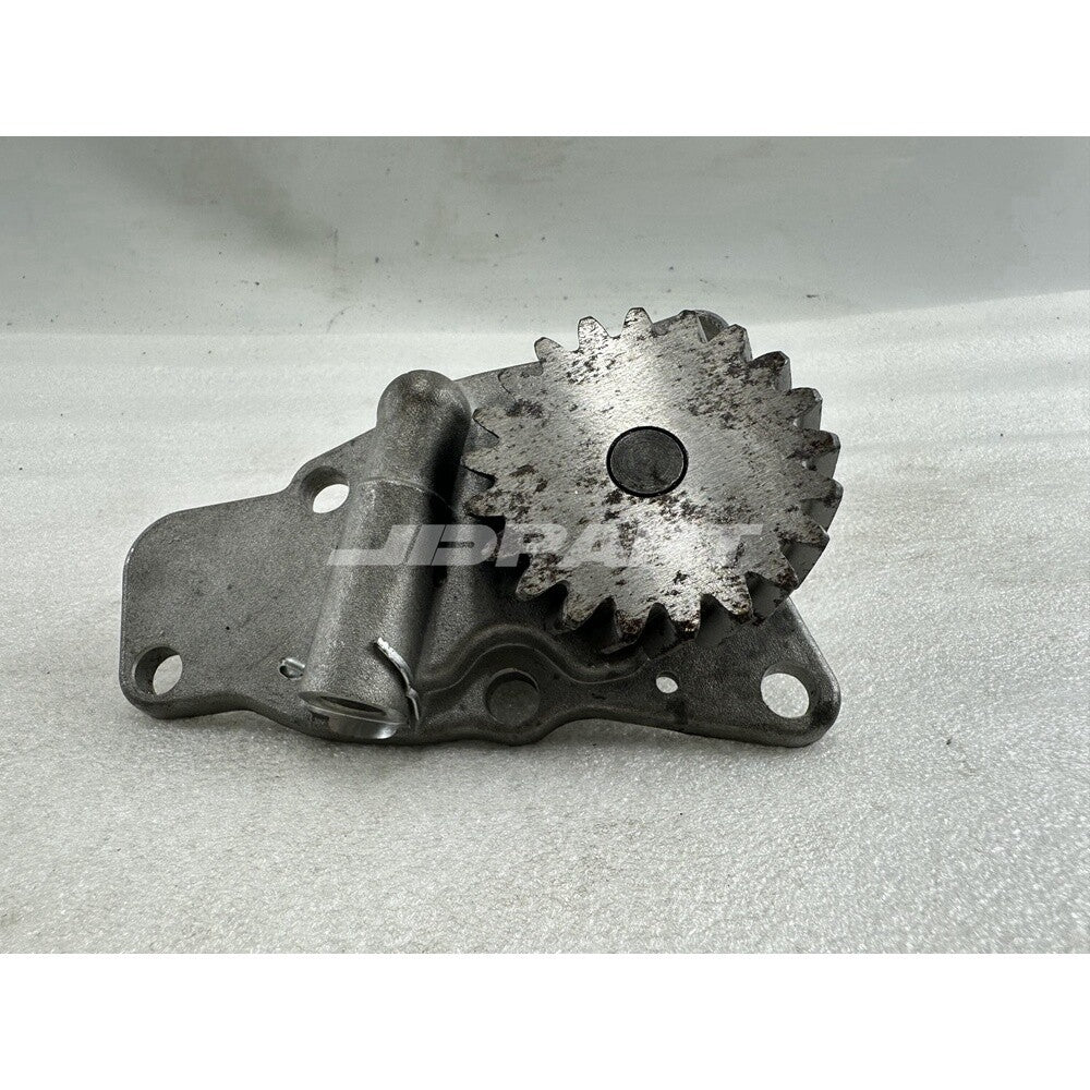 B3.3 Oil Pump 4982682 Diesel Parts -