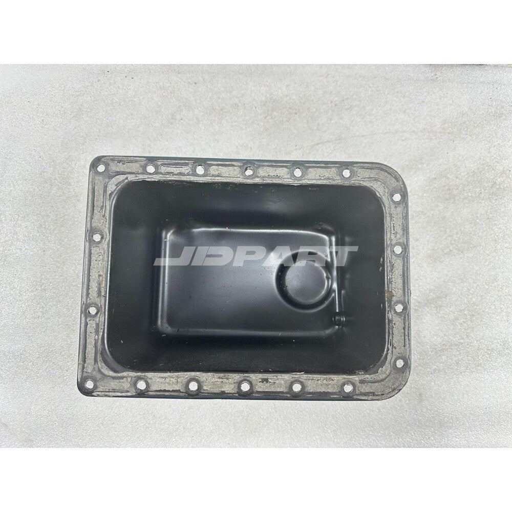 D722 D oil pan 16863-01505 is a spare part for engines.