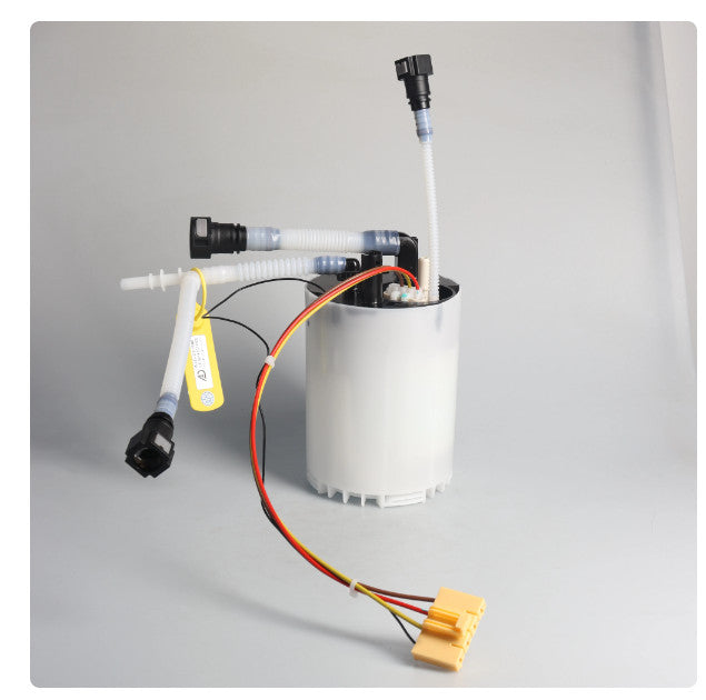 One fuel pump module assembly for 911 Carrera 3.8L H6 Turbo 2014-2020- n