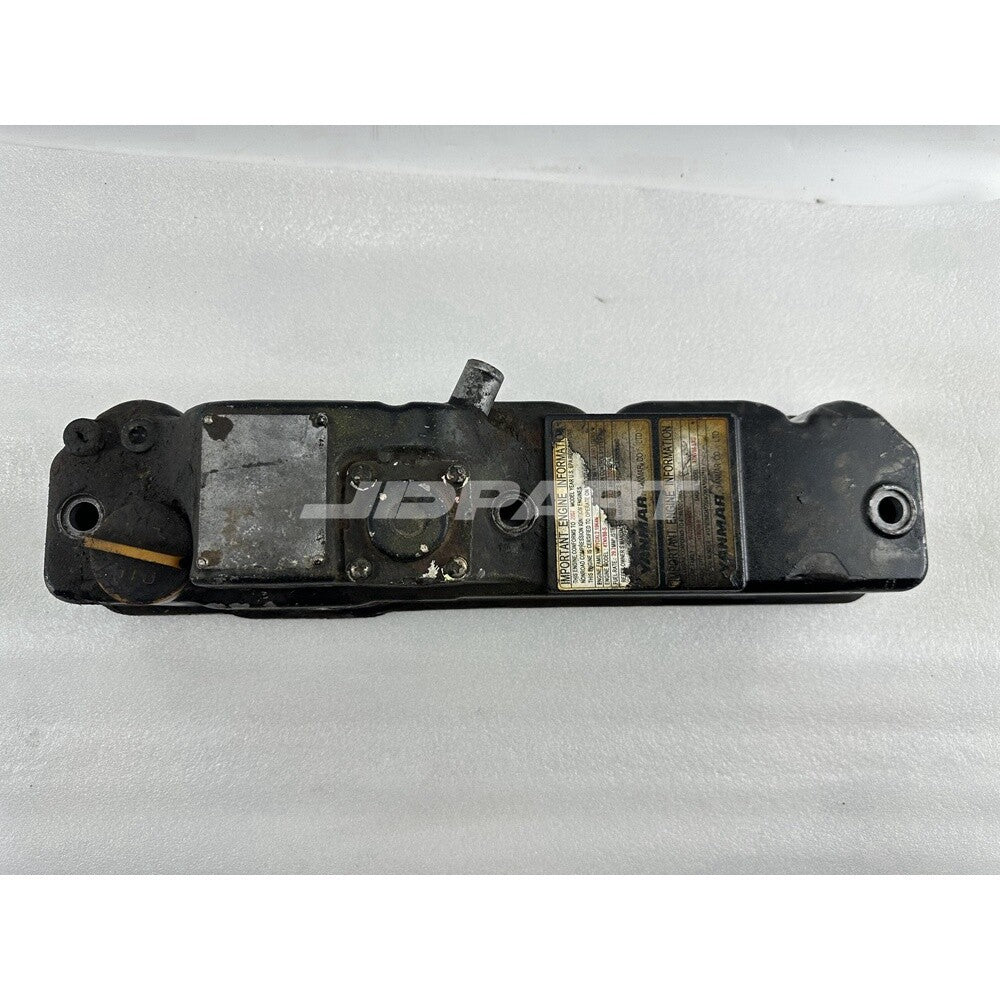 4TNV88 Valve Chamber Cover for Diesel Engine Parts -