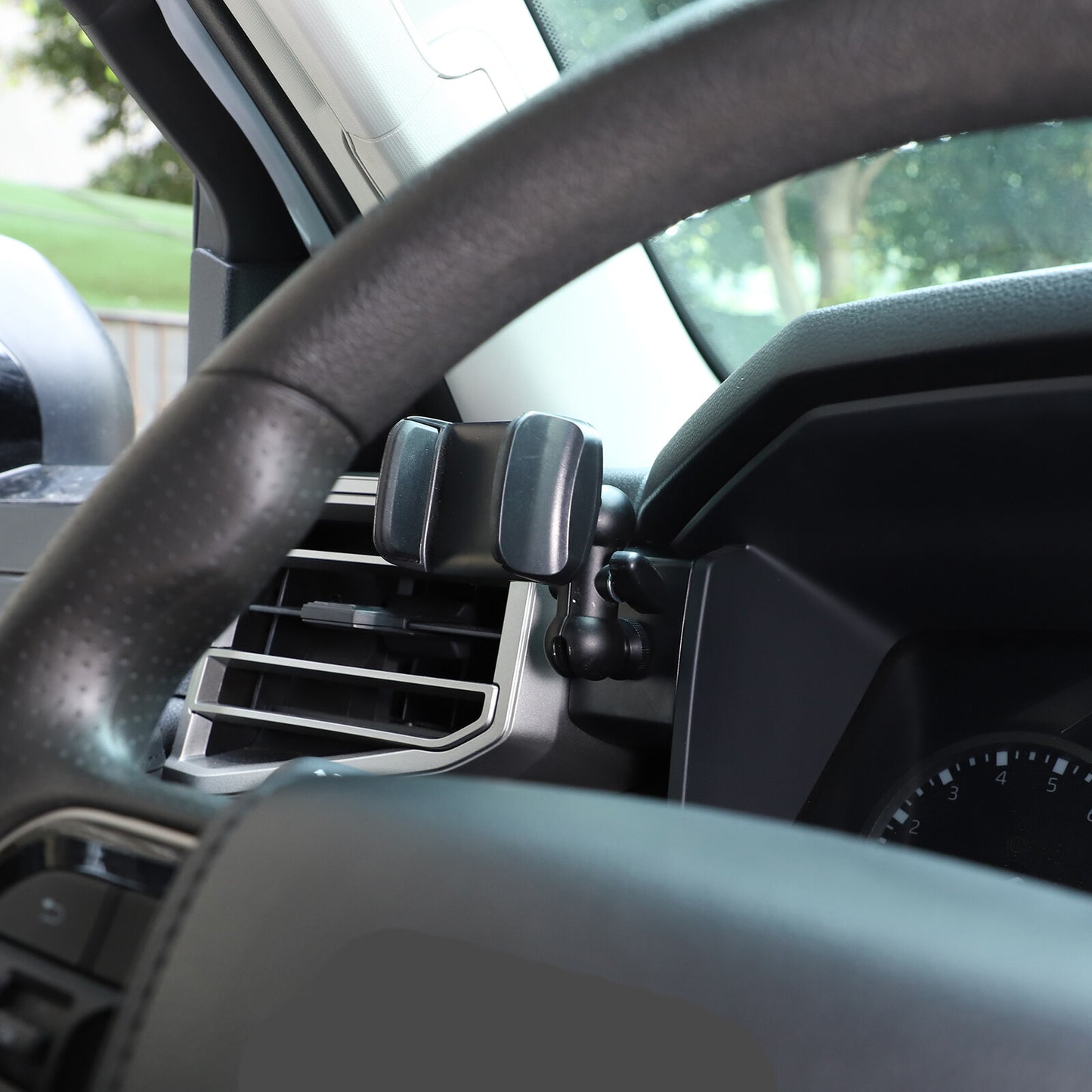 Instrument panel holder/phone holder for Tendera 2022 - 2024 n