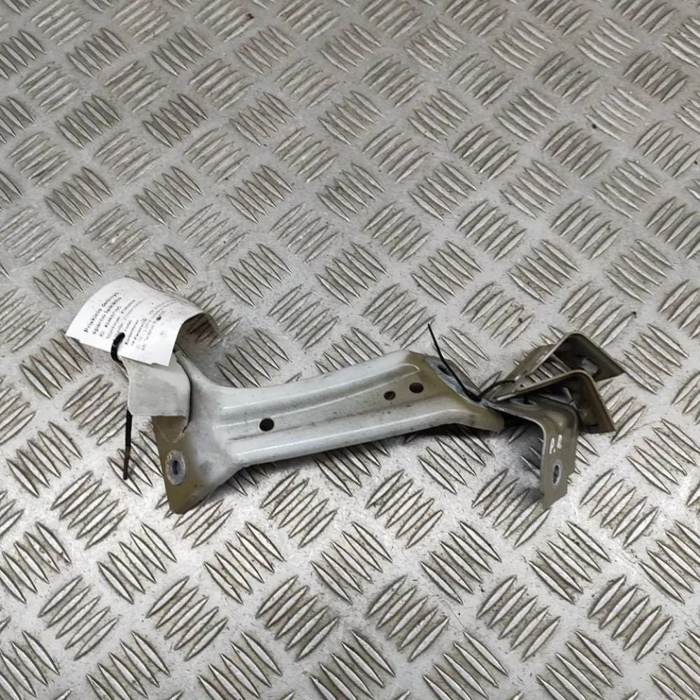 3G0821142A Front Right Mudguard Bracket for VW for Passat B8 2015 Q