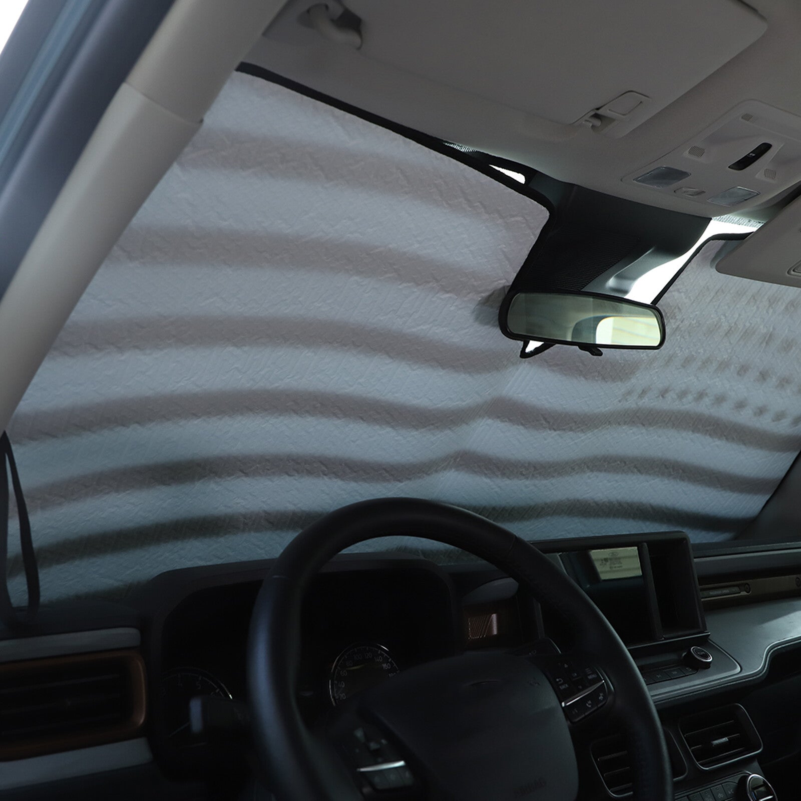 Soft carbon fiber rear door bottom scratch decoration suitable for FJ Cruiser 2007-2021- v