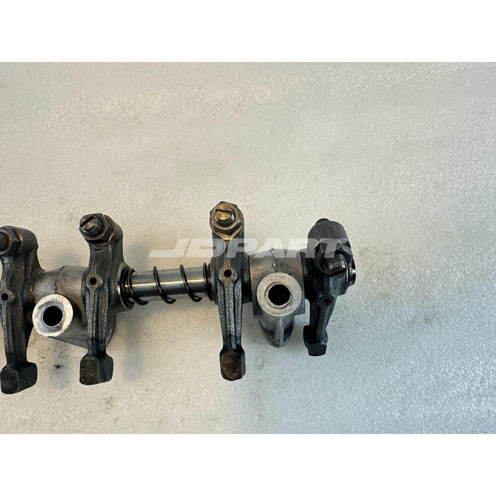 V1902 Rocker Arm Assy 15621-1403-0 for engine spare parts -