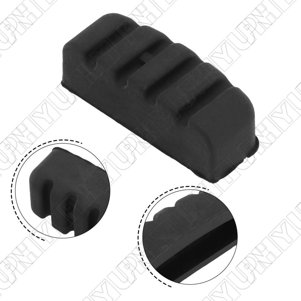 Car Tailgate Upper Trunk Buffer Cushion for Ford Focus Hatchback 2012-18 1751102 Q
