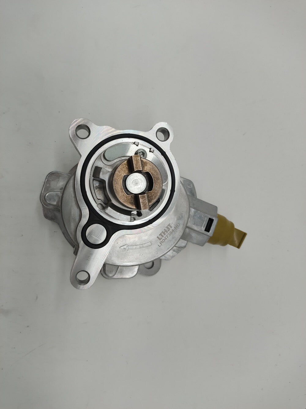 Power Brake Booster Vacuum Pump for Land Rover LR2 & for Range Rover Evoque 2.0L n