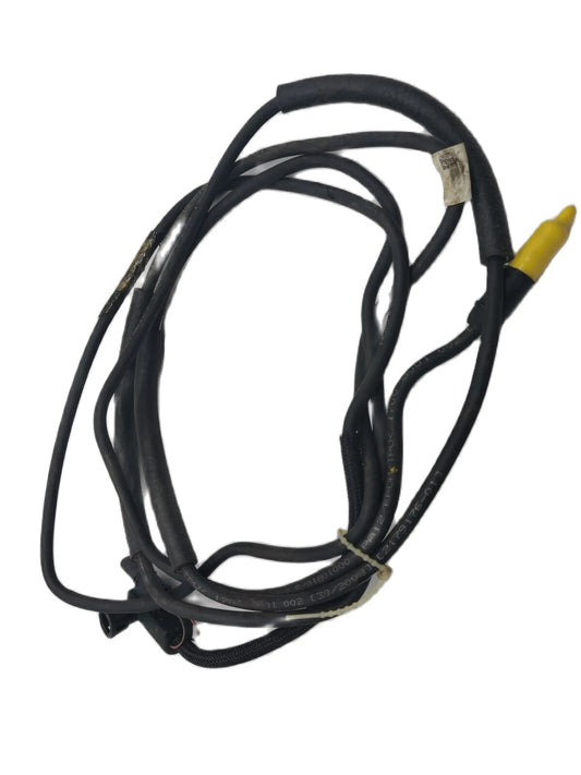 Car urea pipe A164 470 00 64 Suitable for Mercedes-Benz Q