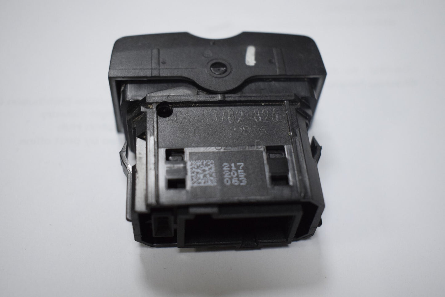 for FREIGHTLINER A06-53782-826 - Rocker Switch Q