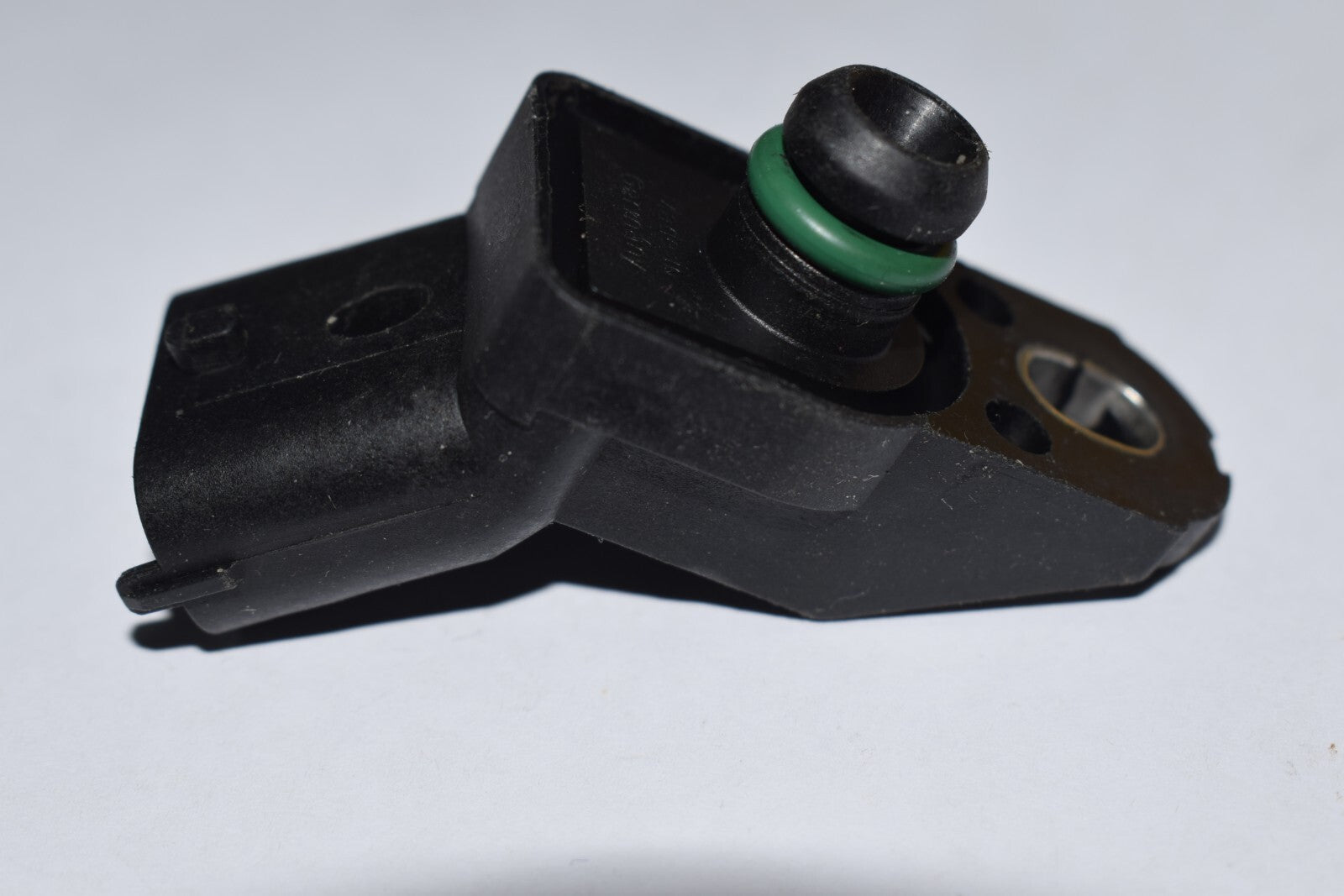 for VOLVO S40 V40 C70 S70 V70 S60 with Turbo MAP Sensor - 9125462 / 0261230029
