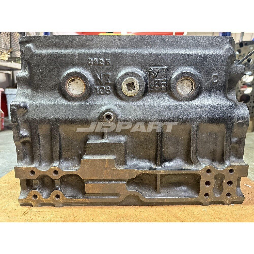 4TNV88 Cylinder Block 729602-01560 - Spare parts for engines