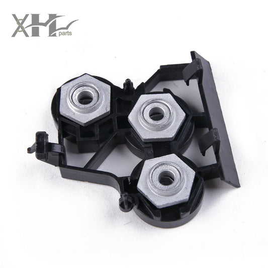 2136205900 Right Upper Radiator Support Bolt Plate for MERCEDES GLC300 2017