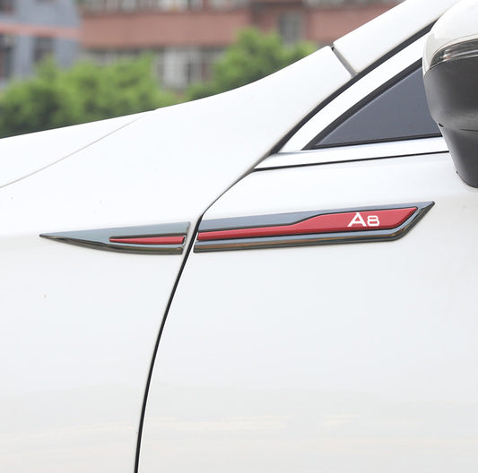 Suitable for Audi Q3 car keychain/key ring with horseshoe buckle, carbon fiber leather, black.