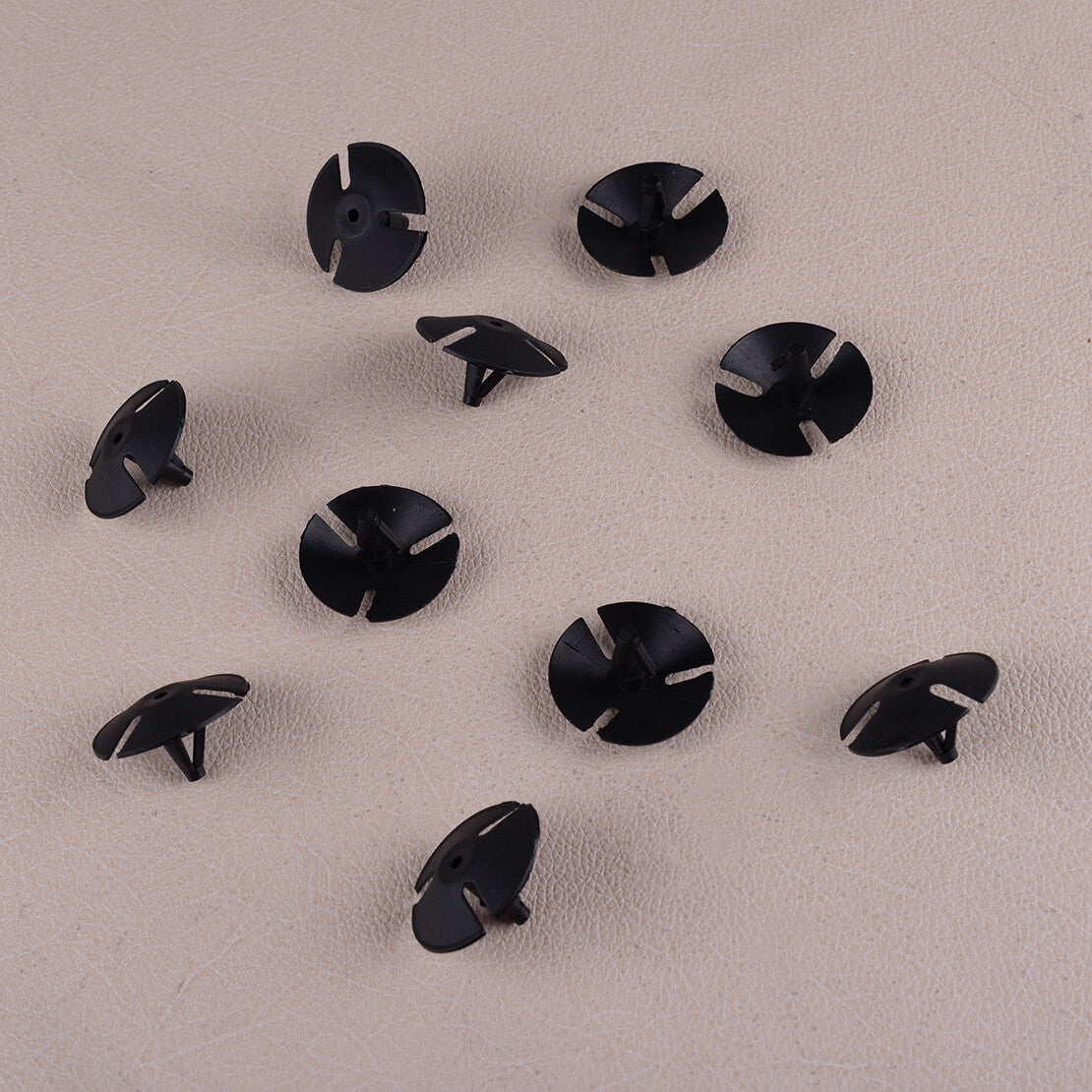 10pcs Hood Insulation Clip Retainer Fastener Fit for Jeep for Chrysler for Dodge for Ram