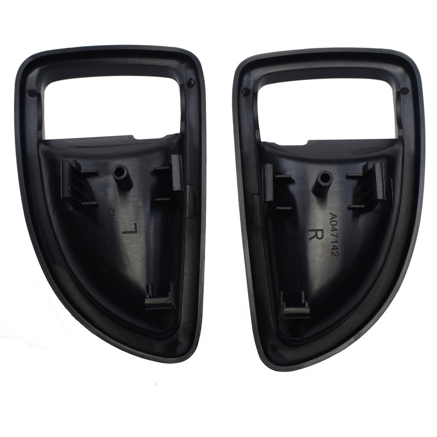 Black trim on the front left and right inner door handles is suitable for the Uplander for Pontiac . n
