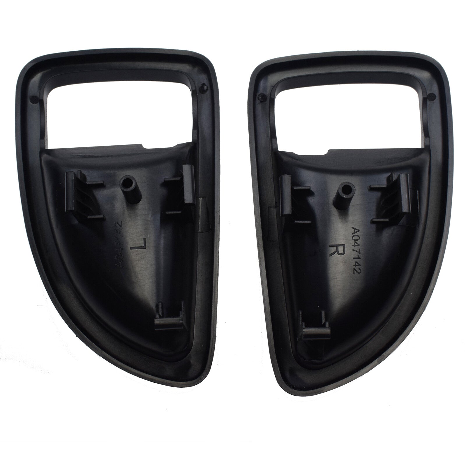 Black trim on the front left and right inner door handles is suitable for the Uplander for Pontiac . n