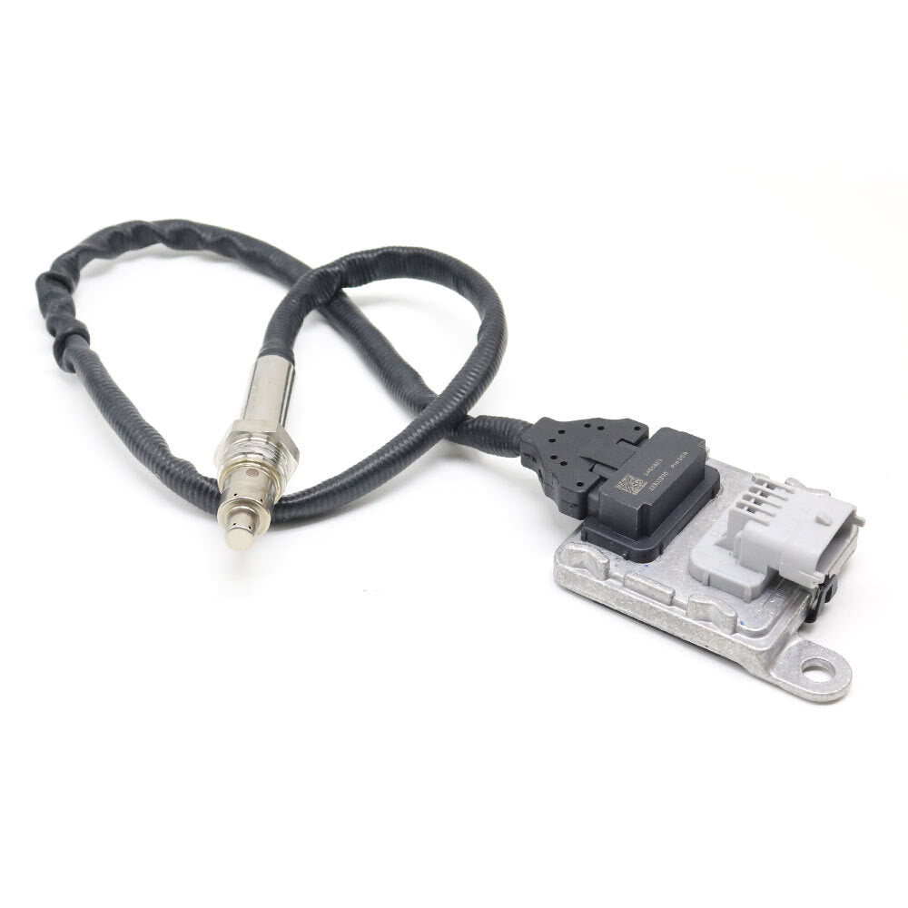 1x 22303390 Nitrogen Oxide (NOx) Sensor for Volvo for Mack CHU CXU Trucks VNL VHD VNR